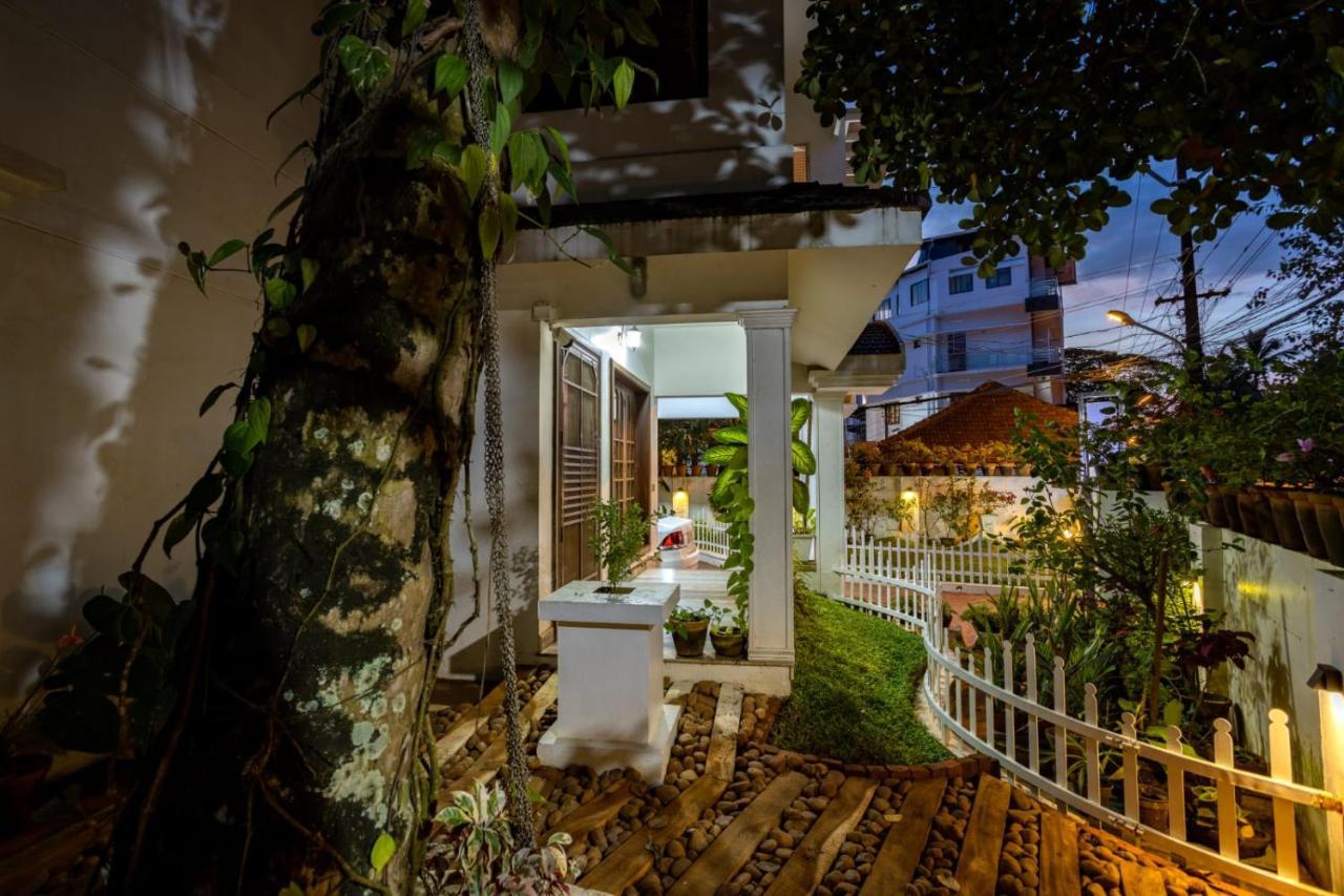 Homested Homestay Fort Kochi Exterior photo
